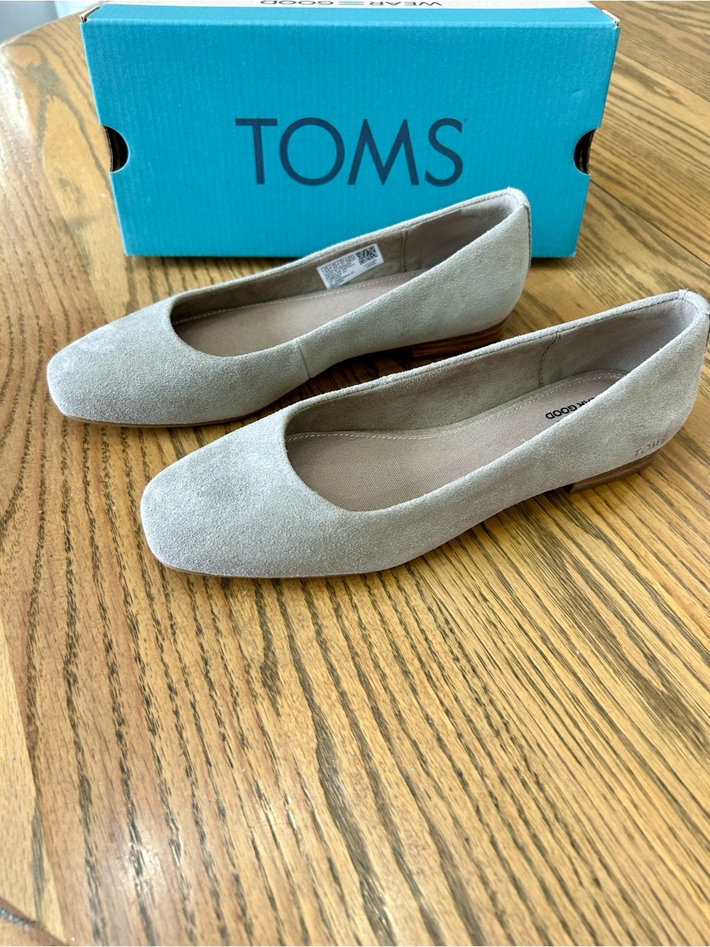 Tom’s Suede Briella Almond Toe Ballet Flat, Dune Suede, NIB, multiple sizes